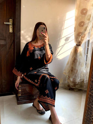 🖤 Embroidered Linen Elegance – 2 Pc Suit for Women 🖤